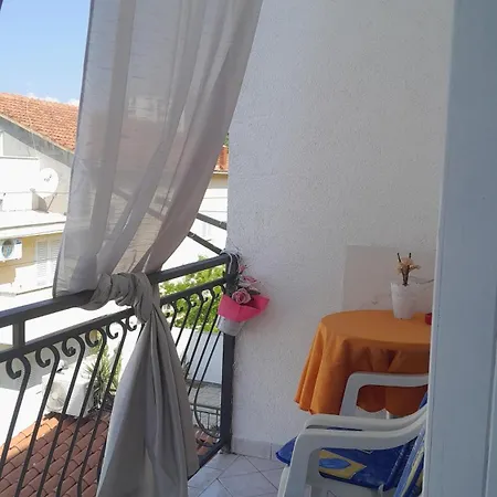 Ivan Apartamento Makarska